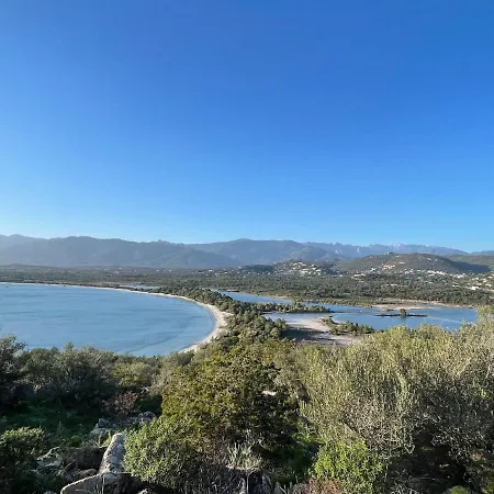 Semesterbostad Proche Saint Cyprien Et Cala Rossa